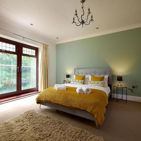 Spacious Home For Large Families And Contractors Wolverhampton Exterior foto