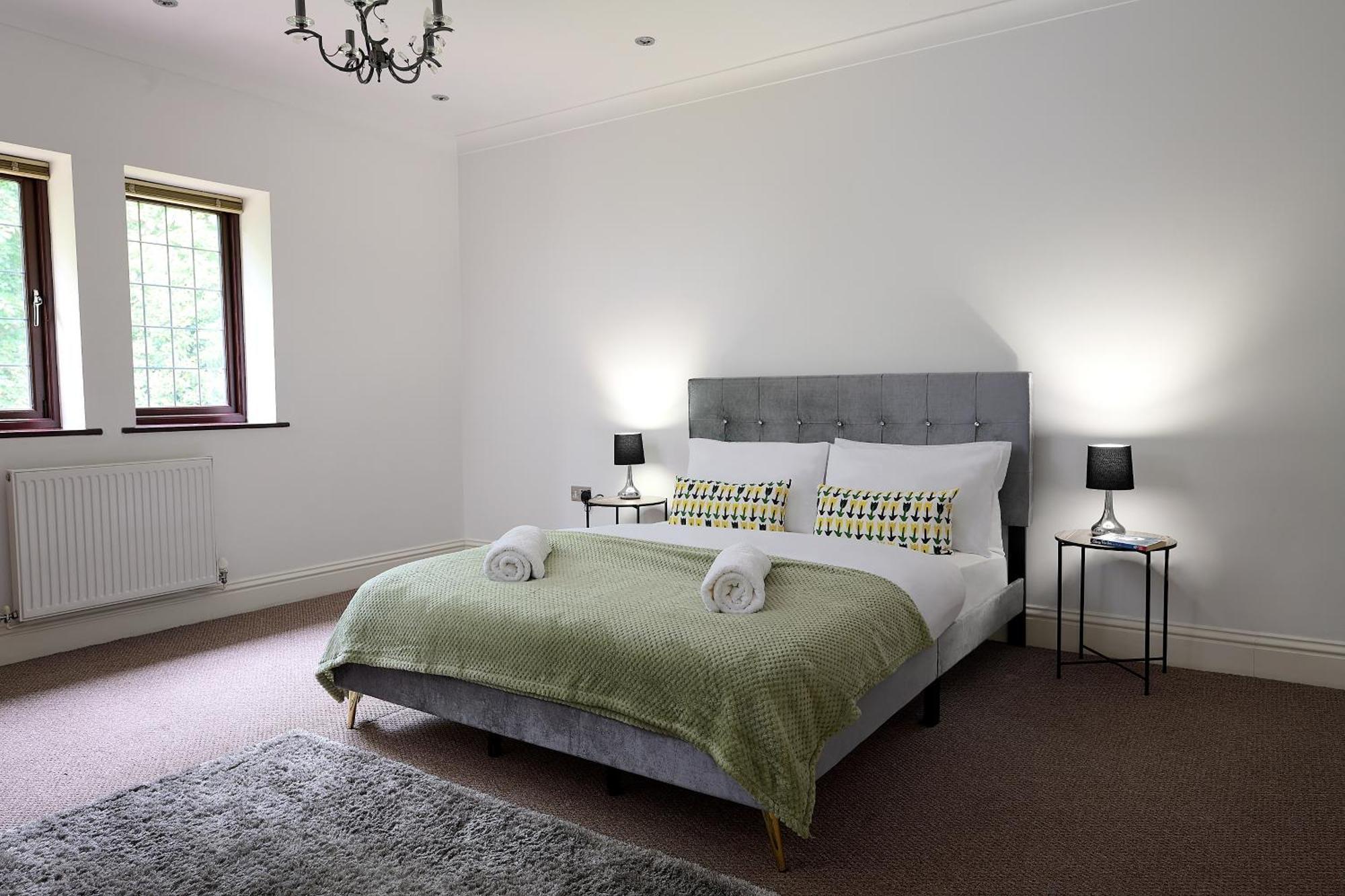 Spacious Home For Large Families And Contractors Wolverhampton Exterior foto
